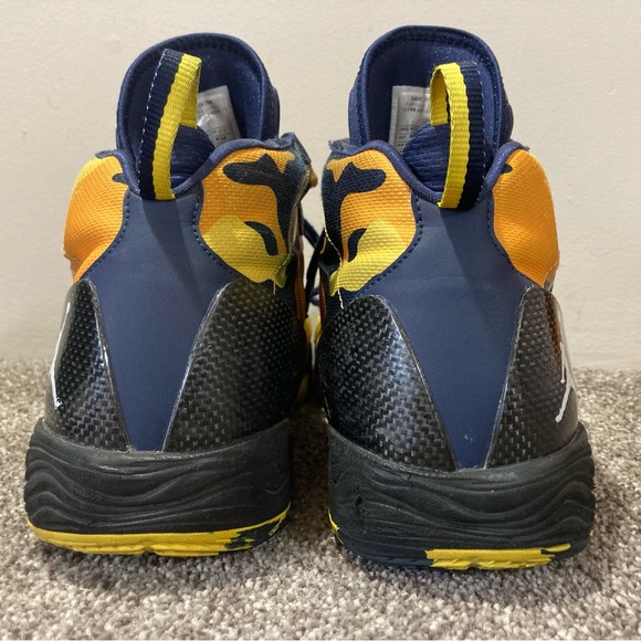 Air Jordan 28 MARQUETTE - Picture 4 of 13